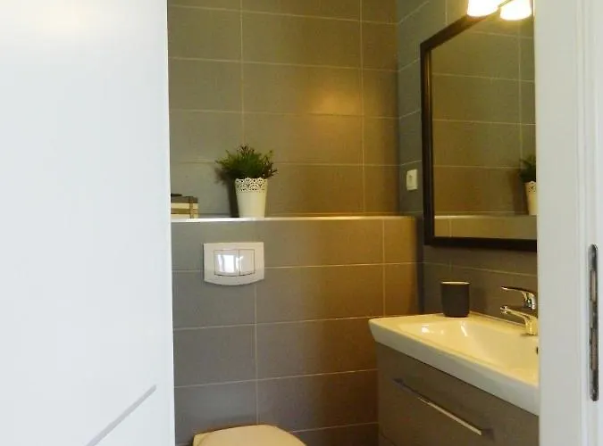 شقة Ruza بريلا