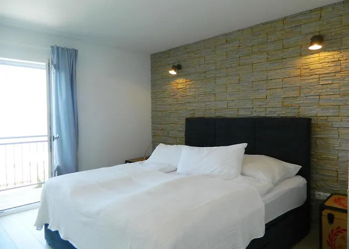 شقة Ruza بريلا